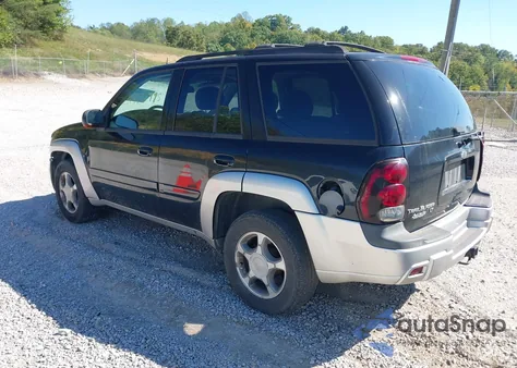 2005 Chevrolet Trailblazer Lt z USA, uszkodzony, nr VIN 1GNDT13S552316749